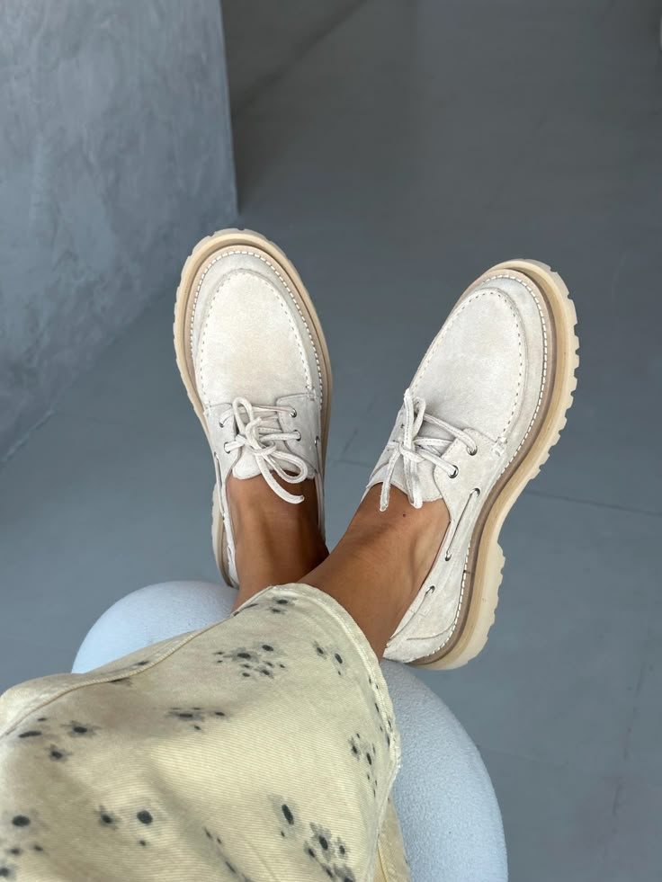 Lightweight and super comfortable topsiders with flexible Vibram sole ✨ Upper: beige suede/ black nubuck Linen: leather  Sole: Vibram Casual Suede Moccasins With Vibram Sole, Suede Low-top Moccasins With Contrast Sole, Casual Suede Boat Shoes With Flat Heel, Suede Moc Toe Boat Shoes With Stitched Sole, Casual Suede Lace-up Boat Shoes, Casual Suede Loafers With Lug Sole, Suede Boat Shoes With Rubber Sole, Suede Boat Shoes With Rubber Sole And Round Toe, Suede Boat Shoes With Leather Sole And Round Toe