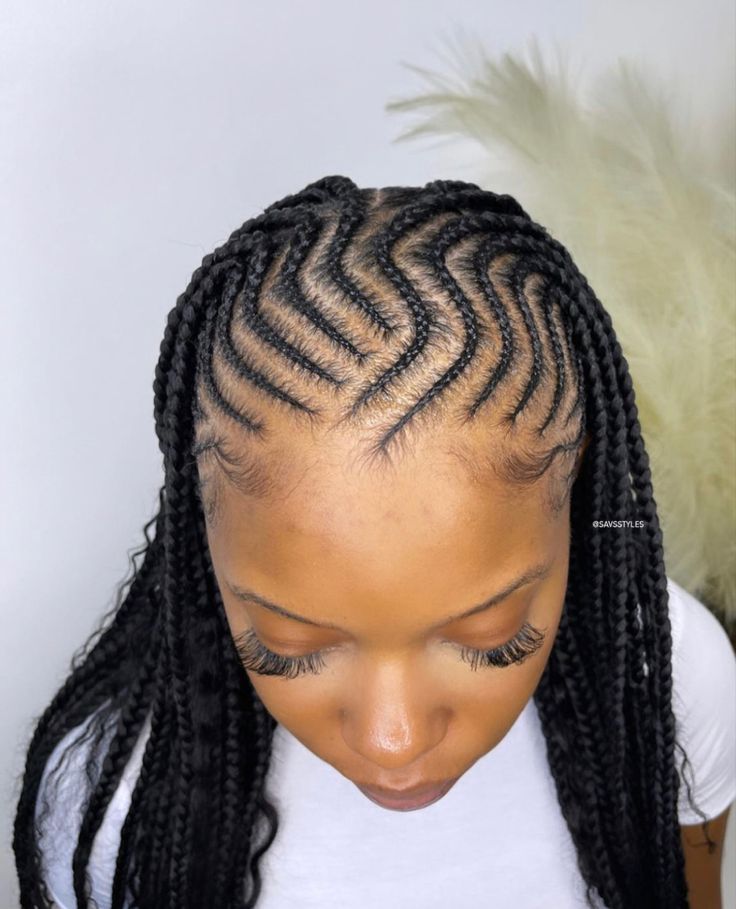 Fulani Braids In A Bun, Lines And Braids Hairstyles, Knotless Bun, 3 Layer Feed In Braids, Zig Zag Fulani Braids, Aesthetic Surgeon, Kids Cornrow Hairstyles, Latest Braided Hairstyles, Bun Style