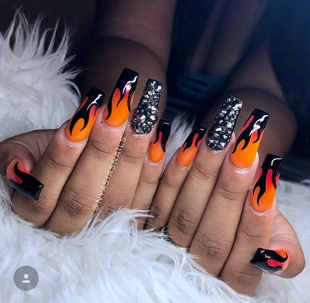 Pinterest : @Blckparis. Orange Nail, Her Nails, Black Nail, Hot Nails, Fire Nails, Dope Nails, Manicure E Pedicure, Nail Polishes, Best Acrylic Nails