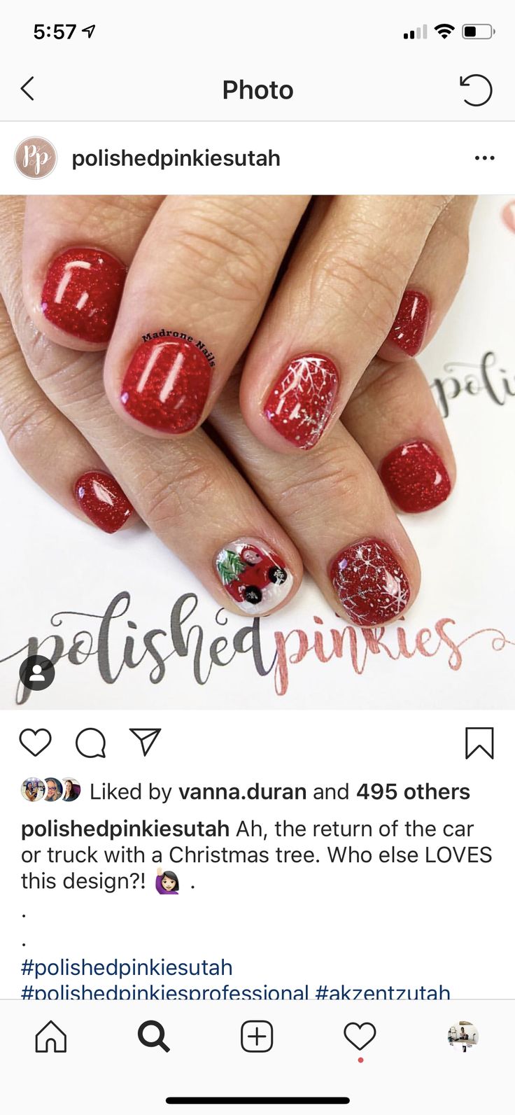 Christmas Truck Nails, Red Truck Nails, Truck Nails Designs, Funky Christmas Nails Design, Truck Nails, Christmas Tree Truck Wallpaper, Red Truck Christmas Tree Wallpaper, Red Truck Christmas Tree Painting, Christmas Tree Nails