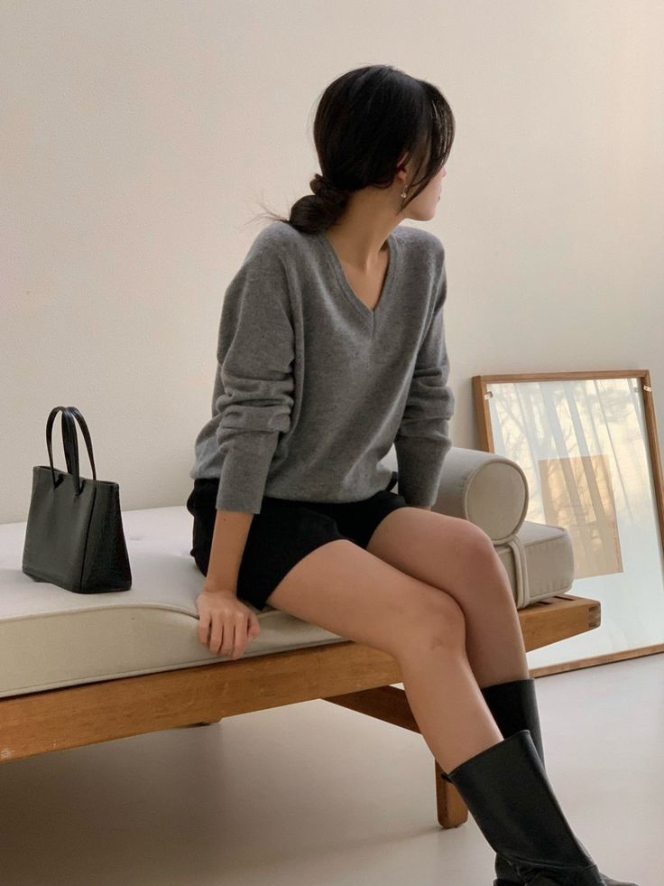 Basic long sleeve V neck knit in wool cashmere blend. Model is wearing MINUSEY ONE SIZE. ✔️ Free worldwide express shipping over $100✔️ Loved by 6,500+ customers✔️ Limited edition collections, maximum style⠀⠀⠀⠀⠀⠀⠀⠀⠀Stay ahead of the trend with can’t-find-anywhere-else staples. Your closet will thank you 💕 * MINUSEY ONE SIZE = EU 34-36, US 2-6* 75% Merino Wool / 10% Cashmere / 15% Rayon* Dry clean* Made in Korea - Model Height: 171cm/5'7" (US 2, EU 34) Waiting List, Mermaid Skirt, Basic Long Sleeve, Leather Mini Skirts, Leather Mini, The Trend, Model Height, Merino Wool, Cashmere