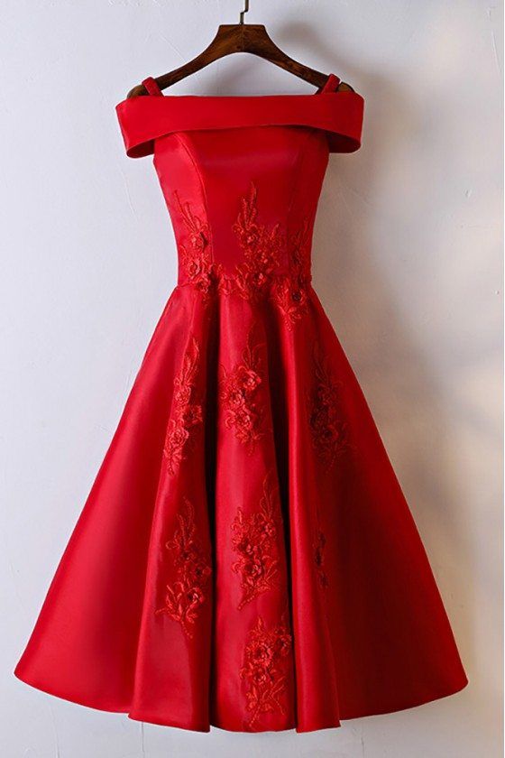 Shop Gorgeous Red Off Shoulder A Line Lace Party Dress online. SheProm offers formal, party, casual & more style dresses to fit your special occasions. Lengha Dress, Off Shoulder Party Dress, Cheap Cocktail Dresses, Lace Party Dress, Gala Outfit, Cocktail Dresses Online, Red Homecoming Dresses, Teen Clothes, Party Dresses Online