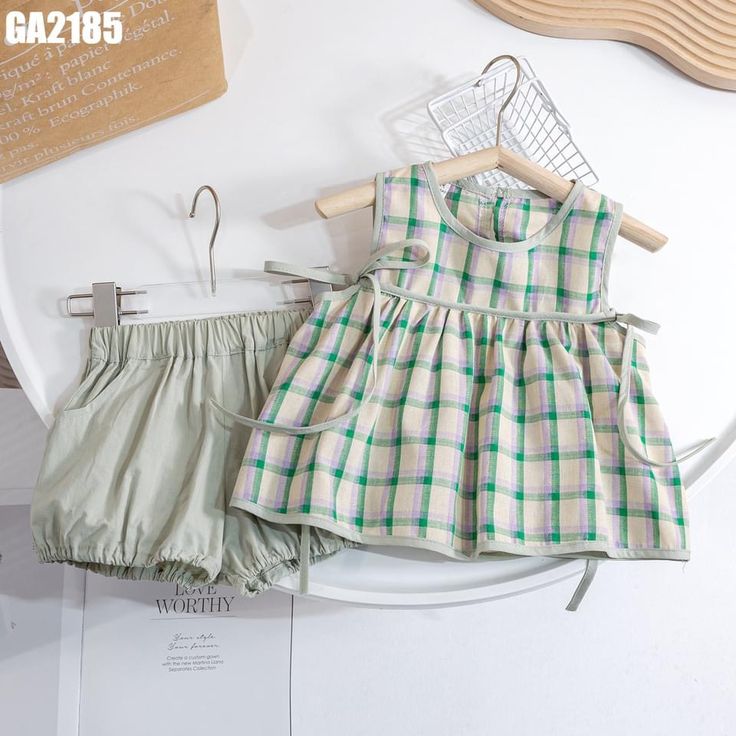 Baby Dress Design, Baby Dress Patterns, Baby Frocks Designs, Frock Design, Toddler Dress, Plaid Pattern, Kids' Dresses, Kids Wear, Baby Dress