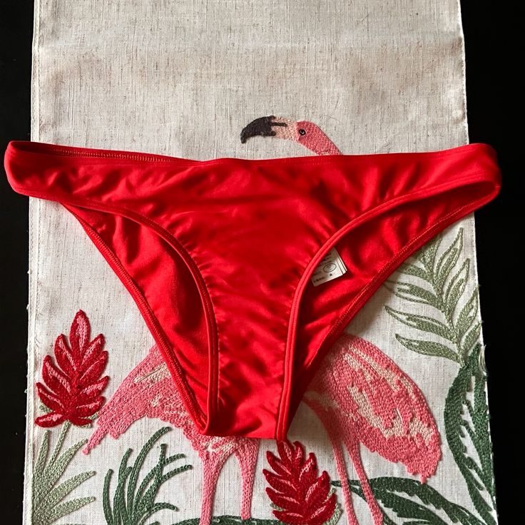 Brand New! Bright Red Bikini Bottom Hollister Brand Size Small Red Fitted Bottoms For Holiday, Casual Red Swimwear For Holiday, Fitted Bottoms For Summer Holiday, Red Fitted Swimwear For Holiday, Fitted Red Swimwear For Holiday, Red Fitted Holiday Swimwear, Fitted Red Bottoms For Beach Season, Red Party Bottoms For Beach Season, Red Bottoms For Pool And Beach Season