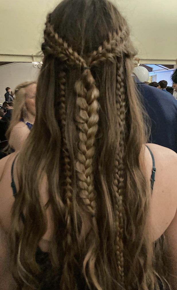 Medieval Hairstyles, Hippie Hair, Peinados Fáciles Para Cabello Corto, Hair Stylies, Hairdo For Long Hair, Hair Stylist Life, Hoco Hair, Easy Hairstyles For Long Hair, Hairstyles For School