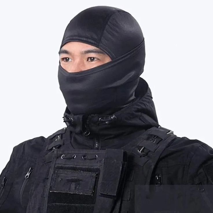 Description: ✔️ Prepare for extreme conditions with the Tactical Balaclava, a versatile and protective gear essential for outdoor activities like cycling, hunting, hiking, and skiing. ✔️ This windproof balaclava offers full coverage, shielding your head, face, and neck from cold winds, dust, and debris. Crafted from high-quality materials, it provides warmth and comfort without compromising breathability, ensuring comfort during extended wear. ✔️ Ideal for winter sports and outdoor adventures, t Black Balaclava, Tactical Wallet, Fishing Shoes, Tactical Gloves, Army Camo, Fish In A Bag, Military Tactical, Outdoor Hunting, Full Face Mask