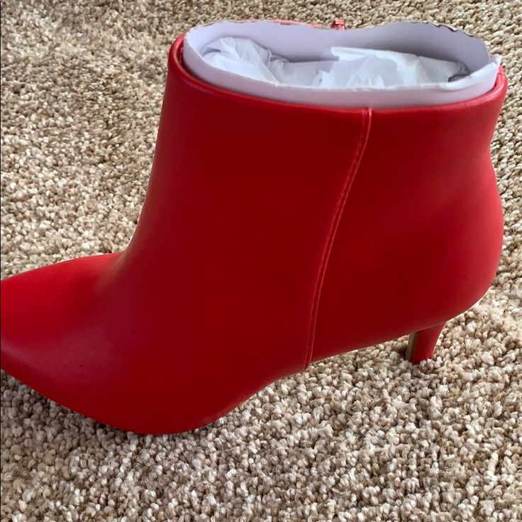 Beautiful Red High Heeled Boots! Size 6. New In Box! Red High Heel Boots, Black Heeled Ankle Boots, Brown Heeled Boots, Taupe Heels, High Heeled Boots, Red High Heels, Leather Heeled Boots, Faux Leather Boots, Black Heel Boots