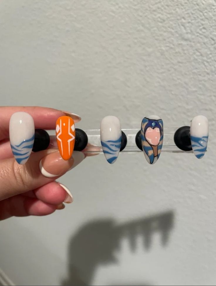 Fandom Nail Designs, Ahsoka Tano Nail Art, Ahsoka Tano Inspired Nails, Ahsoka Nail Art, Starwars Acrylic Nails, Ashoka Tano Nail Art, Ashoka Nails, Star Wars Nails Acrylic, Ahsoka Tano Nails