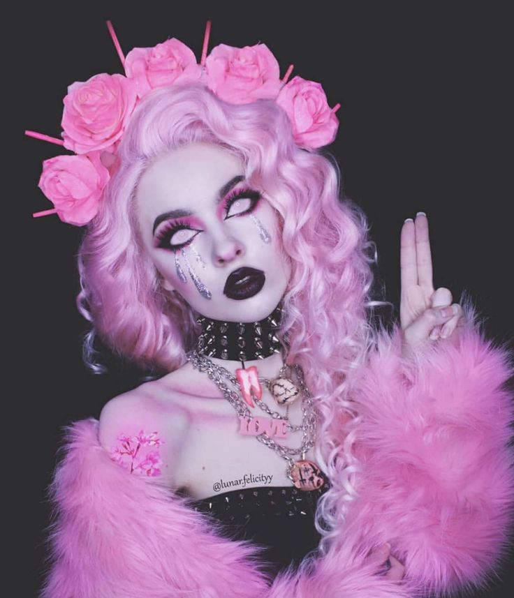 Pink Blonde Ombre, Blonde To Pink Ombre, Poison Nightmares, Halloween Make-up Looks, Pink Blonde, Maquillage On Fleek, Ombre Lace Front, Jessica Nigri, Ombre Lace