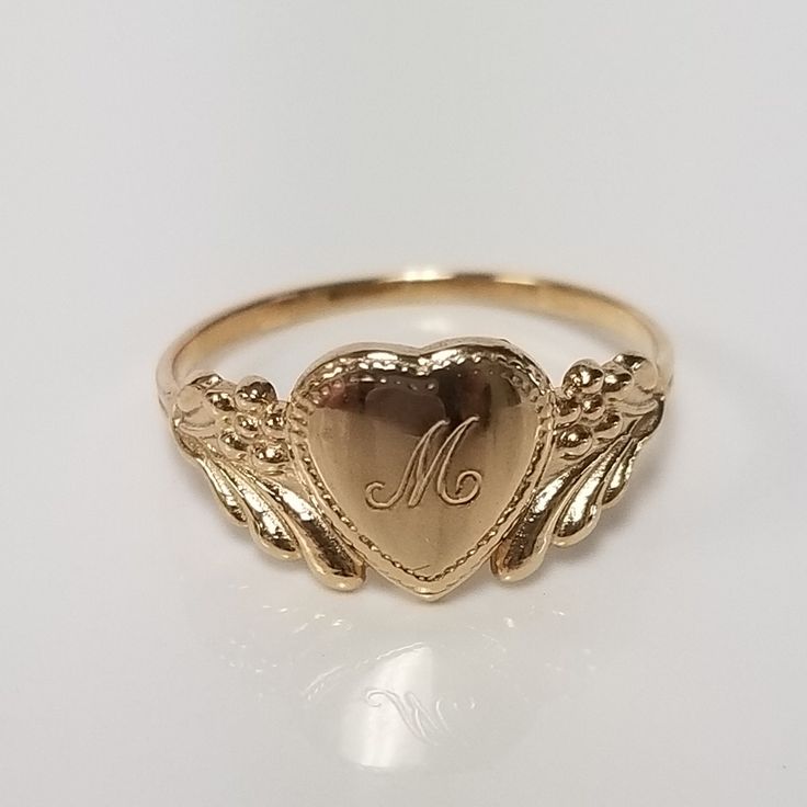 Sale Estate 10k Yellow Gold Monogram Cursive M Capital Heart Initial Midi Victorian Antique Style Ring G12-1 - Etsy Mariah Core, Cursive M, Antique Style Rings, Lifestyle Women, Dope Jewelry, Gold Link, Gold Monogram, Funky Jewelry, Jewelry Lookbook