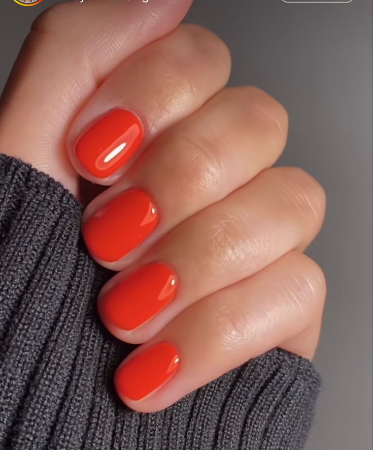 Opi Orange Red Nail Polish, Short Red Orange Nails, Red Orange Nail Color, Orangish Red Nails, Short Gel Nails Orange, Tomato Red Nails, Bright Red Orange Nails, Solid Gel Nail Color Ideas, Orange Gel Nails Short