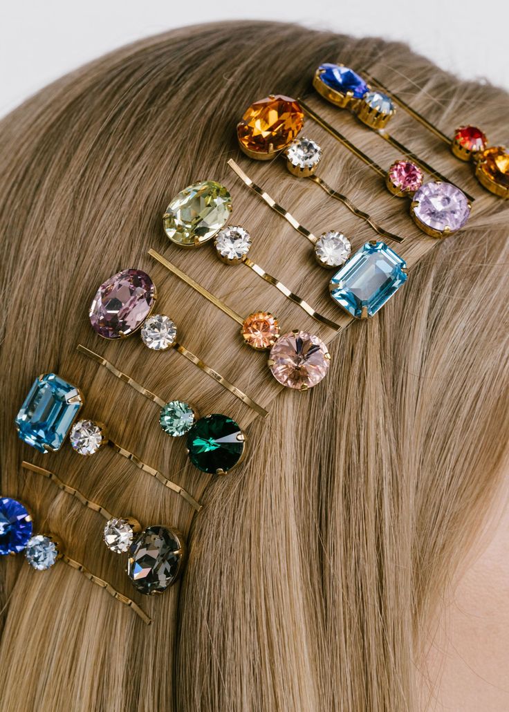 The colorful crystals of the Myrla Bobby Pin are the perfect way to add the finishing touch to the hair. Each pin is made of varying combinations of colorful crystals and smaller complimentary stones. Pull back your hair with a single bobby pin, or mix various colors and styles of bobby pins to create a look that is completely your own. Jewelled Hair Clips, Colorful Crystals, Luxury Hair Accessories, Fashion Shoots, Rhinestone Hair Clip, Jennifer Behr, Light Rose, Bobby Pin, Luxury Hair