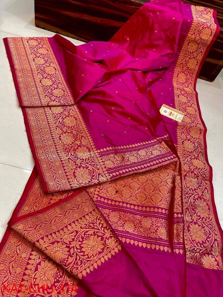 .                            *KATAN*                         .    🔘 pure Handloom *KATAN* silk Sarees 🔘 Pure Antique zari 🔘 INCLUDE  BLOUSEPIECE 🔘 *SILK MARK CERTIFIED* 🔘 Happy Birthday Cake Images, Flower Drawing Design, Happy Birthday Cakes, Flower Drawing, Designs To Draw, Silk Sarees, Beauty Book, Saree, Silk