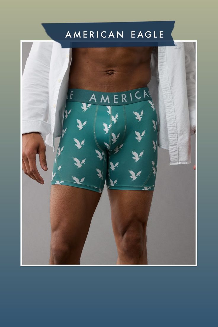 Antimicrobial fabric helps fight odors, while keeping you dry & comfortable/Flat cover stitching pairs perfectly with denim, eliminating any visible lines and excess bulk/Soft anti-roll waistband/No fly/Comfortable and supportive contoured pouch Casual Micro-elastic Cotton Boxer Briefs, Casual Micro-elastic Multi-pack Boxer Briefs, Casual Green Moisture-wicking Boxer Briefs, Compressive Cotton Casual Boxer Briefs, Casual Compressive Moisture-wicking Boxer Briefs, Breathable Compressive Casual Boxer Briefs, Casual Compressive Breathable Boxer Briefs, Casual Anti-odor Fitted Boxer Briefs, Casual Fitted Anti-odor Boxer Briefs