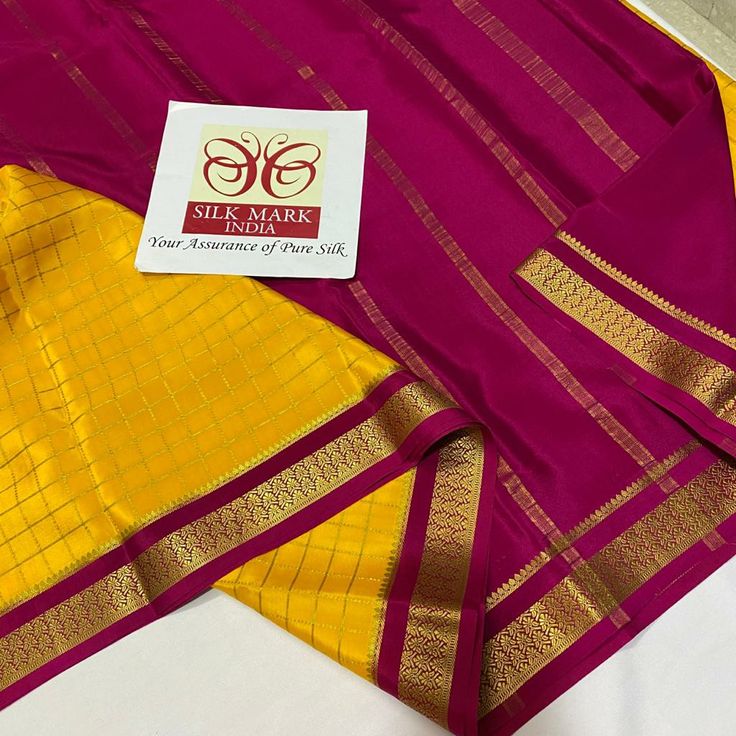 Kanchi Saree, Ikkat Dresses, Kora Silk Sarees, Simple Saree Designs, Pooja Items, New Saree Designs, Mysore Silk Saree, Crepe Silk Sarees, Wedding Saree Blouse