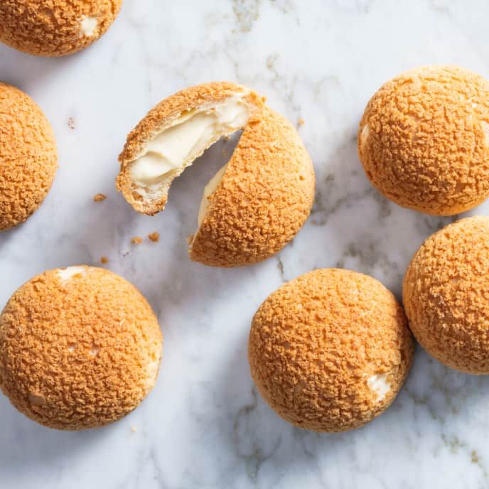 some kind of food that is sitting on a table with it's peel open