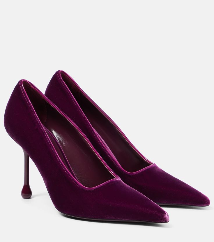 Ixia 95 velvet pumps in purple - Jimmy Choo | Mytheresa Plum Heels, Jimmy Choo Wedding Shoes, Jimmy Choo Sneakers, Purple Pumps, Velvet Purple, Luxury Heels, Burgundy Heels, Purple Burgundy, Velvet Pumps