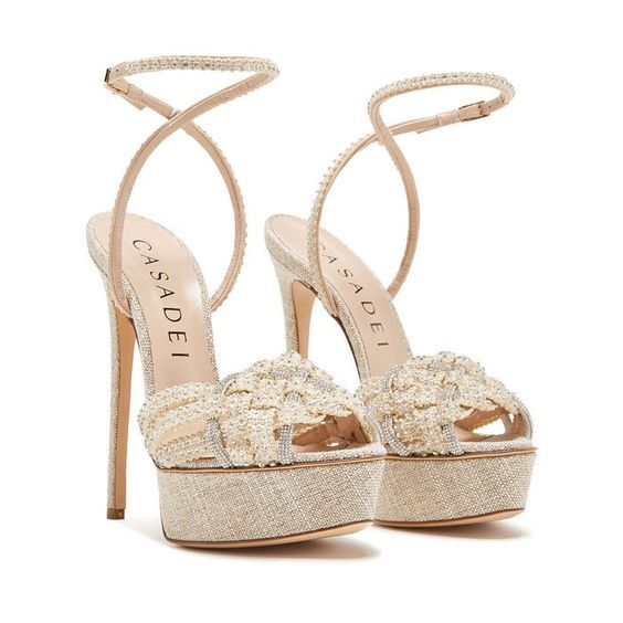 Casadei Heels, Gaun Abad Pertengahan, Trendy High Heels, Jeweled Heels, Dr Shoes, Shoes Heels Classy, Rose Shoes, Shoes Outfit Fashion, Beige Heels