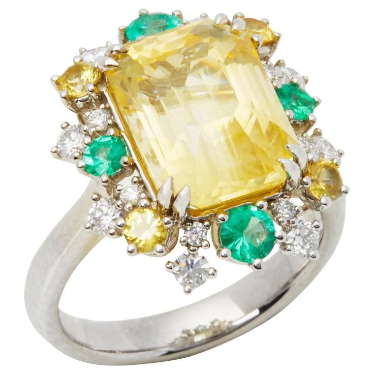 This ring designed by David Jerome is from his private collection and features one untreated Emerald cut yellow Sapphire sourced in Sri Lanka. Totalling 8.08cts Set with round brilliant cut Diamonds totalling 0.53cts. Mounted in platinum. Finger size UK N 1/2, EU size 54, USA size 6 1/2. David prides himself in only sourcing the finest and most exclusive gemstones whose natural beauty and colour enhance the settings he creates for each piece. These exclusive designs offer buyers a unique opportu Antique Diamond, Yellow Sapphire, Vintage Designer, Exquisite Jewelry, Sapphire Diamond, Round Brilliant Cut Diamond, Cluster Ring, Diamond Gemstone, Emerald Cut