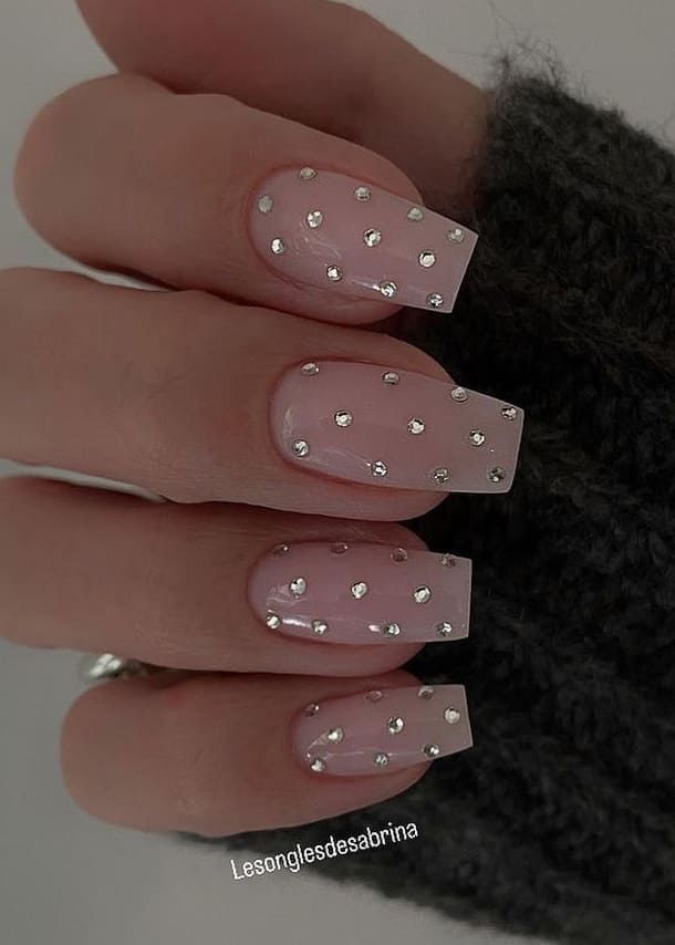 Neutral New Years Eve Nails, New Year Nails Coffin Shape, Super Short New Years Nails, New Years Eve Square Nails, New Years Nails With Gems, New Year New Me Nails, New Year Sparkle Nails, New Year New Nails, New Years Nail Inspo 2023