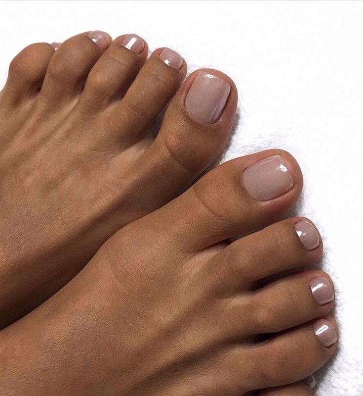 Black Toe Nails, Fall Toe Nails, Makeup Contour, Healthy Makeup, Brown Hairstyles, Gel Pedicure, Pedicure Nail Designs, Pedicure Colors, Hair Color Brown