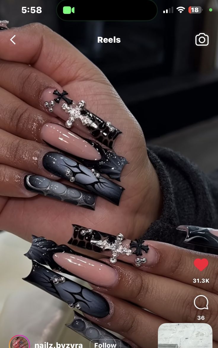 Super Long Nail Designs, Nail Ideas Boujee, Acrylic Nail Designs Dark, Nail Piercing Acrylic, Black Blinged Out Nails, Long Nail Ideas Square, Black Nail Long, Cool Black Nail Designs, Dope Nail Designs Mid Length