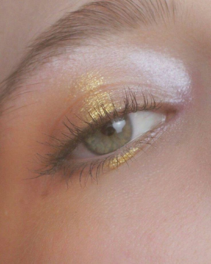 Instagramable Places, Gold Eyeliner, Stylish Lifestyle, Smink Inspiration, Beauty Make-up, Makijaż Smokey Eye, Westchester County, Makeup Hacks, Make Up Looks