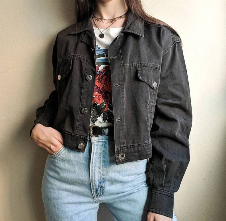 Fall Outfits Denim, Black Denim Jacket Outfit, Black Jacket Outfit, Dress Denim Jacket, Outfits Stylish, Blue Jean Outfits, Jean Jacket Outfits, Denim Jacket Outfit, Jeans Look