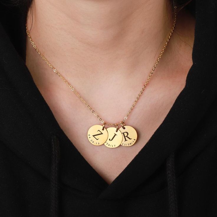 Wear your children’s initials and birthdays on this stunning Initial Date Charm Necklace!Each one can hold up to 3 charms and it makes the perfect gift for any mum. 👩‍👧‍👦Details:Available in Silver Stainless Steel or Stainless Steel with Go...