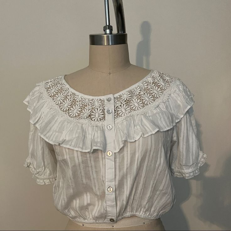 White Cotton Blouse Loveshackfancy Never Worn Nwt White Ruffled Peasant Top For Brunch, White Feminine Peasant Top With Ruffles, Feminine White Blouse With Boho Collar, Chic White Peasant Top With Lace Trim, White Feminine Peasant Top For Brunch, Spring Cropped Blouse With Lace Collar, White Feminine Peasant Top With Short Sleeves, White Feminine Short Sleeve Peasant Top, White Cottagecore Peasant Top For Summer