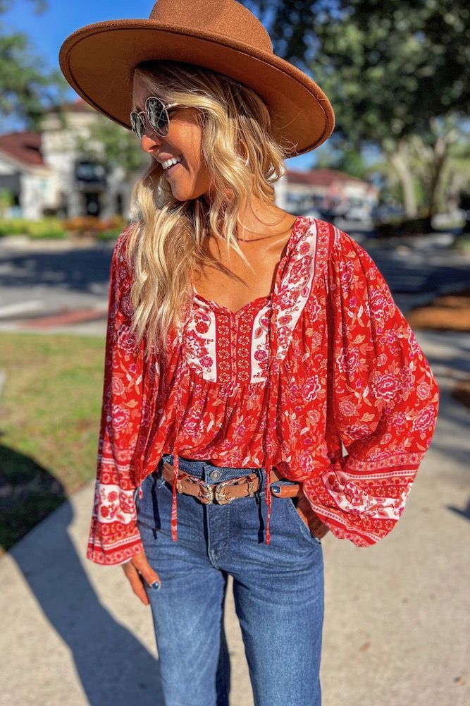 Print Blouse | Sophie & Trey Bohemian V-neck Blouse For Day Out, Bohemian Long Sleeve Tops For Vacation, Chic Long Sleeve Vacation Blouse, Long Sleeve Summer Blouse, Chic Long Sleeve Blouse For Vacation, Trendy Long Sleeve Blouse For Vacation, Trendy Long Sleeve Tops For Vacation, Bohemian Flowy Blouse For Fall, Red Long Sleeve Beach Blouse