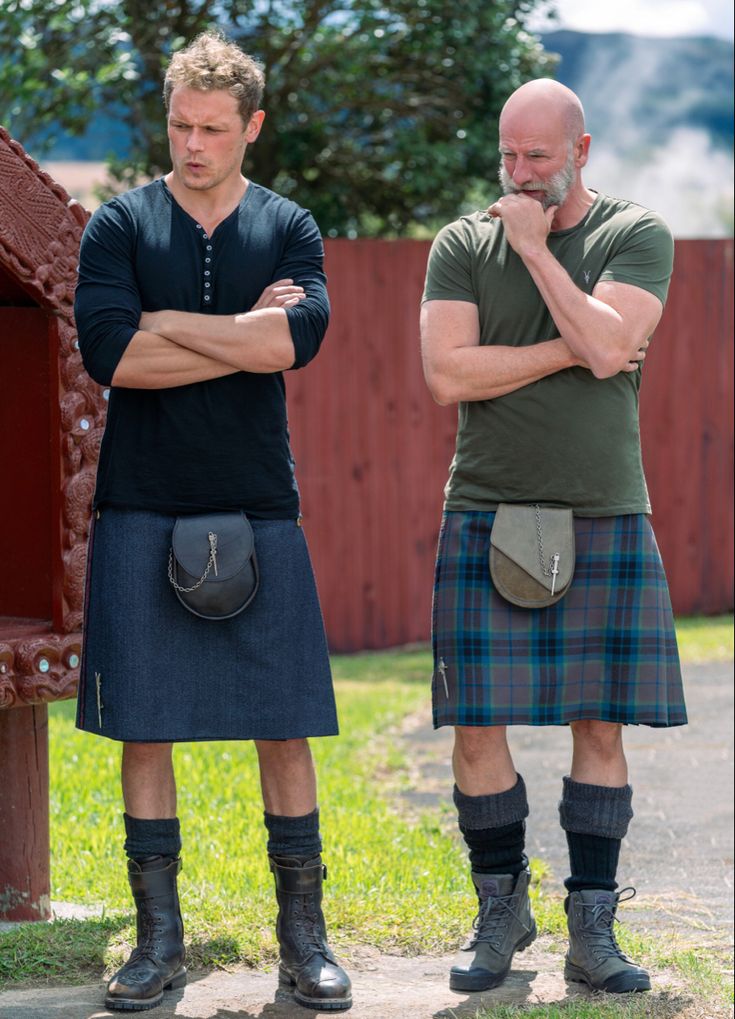 Men Smiling, Scotish Men, Kilted Men, Scottish Men, Green Arrow Cosplay, Pride 2024, Graham Mctavish, Scottish Man, Sam Worthington