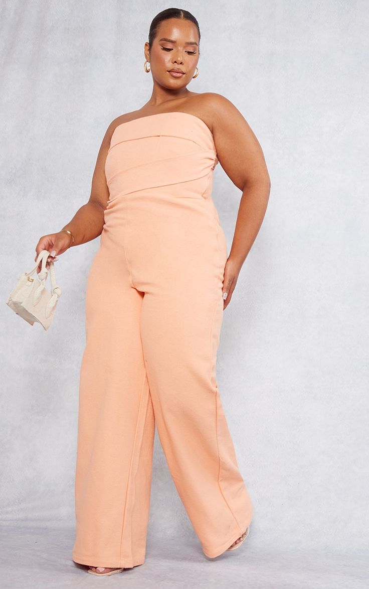 Stuck on what to wear to a wedding? PrettyLittleThing has you covered! From dresses for wedding guests & plus size wedding guest dresses to new season looks. Dresses For Wedding Guests Plus Size, Bridesmaids Jumpsuits, Jumpsuit Plus Size, Wedding Dress Code, Plus Size Wedding Guest, Bandeau Jumpsuit, Plus Size Wedding Guest Dresses, Women's Jumpsuit, Dresses For Wedding Guests