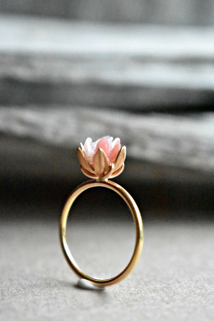 Unique Opal Ring, Pink Opal Jewelry, Fire Opal Jewelry, Lotus Flower Ring, Luxury Gifts For Women, March Birthstone Ring, Fire Opals Jewelry, Unique Opal, Opal Engagement Ring