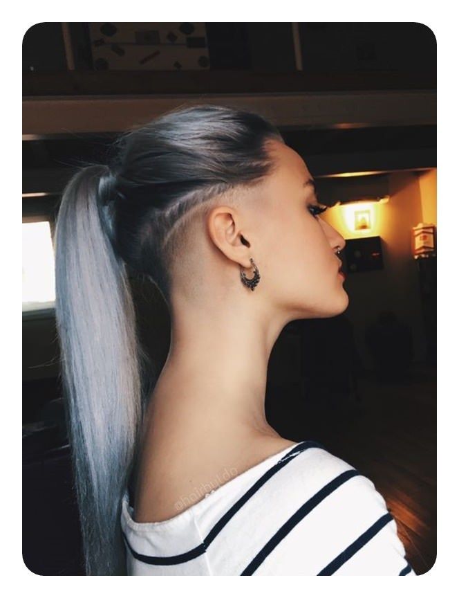 60+ Undercut Hairstyles For Women That Really Stand Out - NiceStyles Long Hair Shaved Sides, Lesbian Haircut, Undercut Hair Designs, Undercut Hairstyles Women, Undercut Designs, Undercut Long Hair, Undercut Women, A Ponytail, Undercut Hairstyles