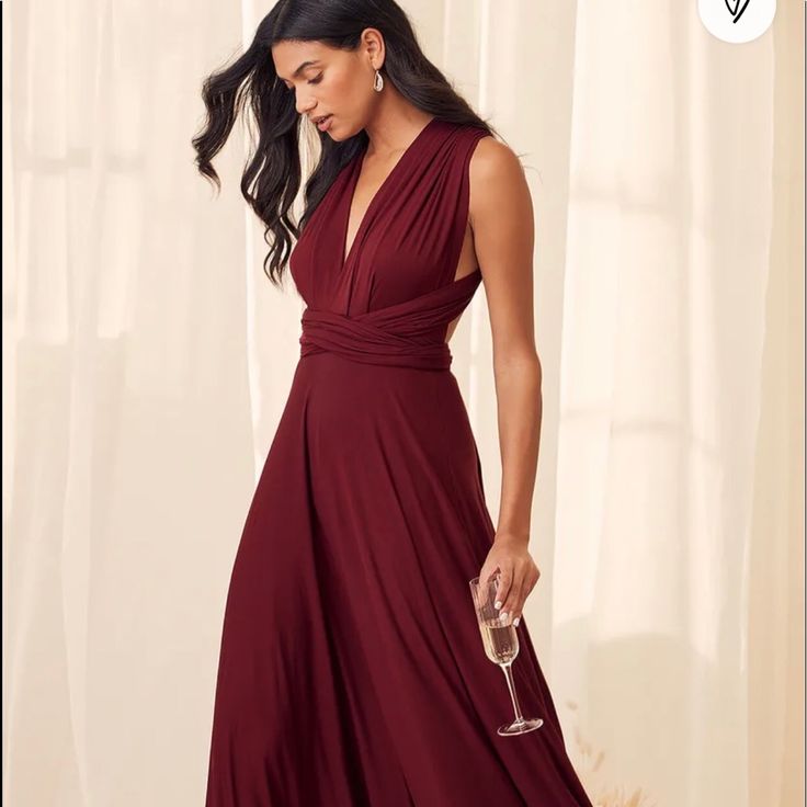 Brand New. Size Medium. Color: Bergundy Black Tie Optional, Burgundy Maxi Dress, Burgundy Bridesmaid, Formal Dresses Gowns, Burgundy Dress, Belleza Natural, Outfit Casual, Winter Dresses, Stylish Dresses