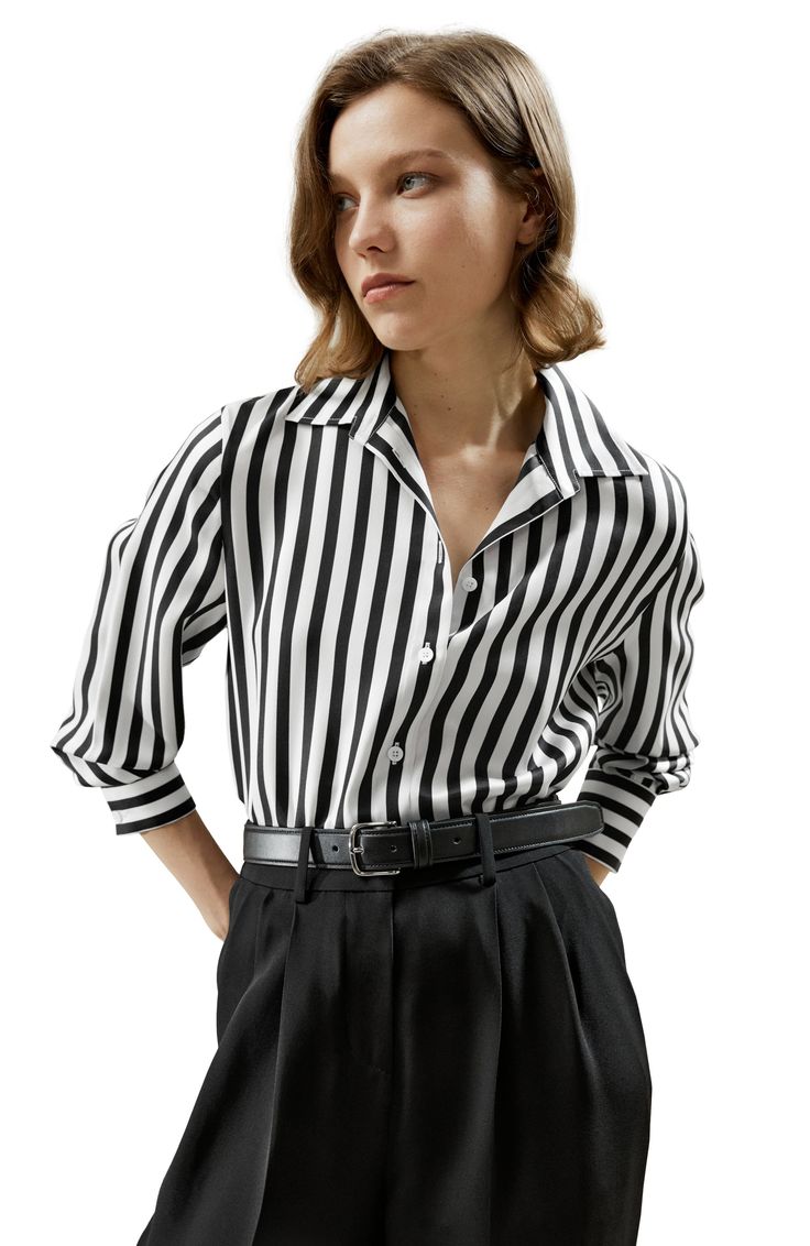 The contrast of classic bold stripes brings out the beauty of a vivid and standout look, showing a more premium fashion taste. The regular fit piece is perfect for "everyday" looks, great with pants and skirts for any work or casual occasions. 16 Momme printed silk twill Classic bold strip Regular Fit Spring White Shirt With Signature Stripes, White Shirt With Signature Stripes For Spring, White Tops With Signature Stripes For Workwear, Classic Tops With Signature Stripes For Work, Classic Workwear Tops With Signature Stripes, Summer Workwear Shirt With Contrast Stripes, Elegant White Shirt With Vertical Stripes, Modern Tops With Striped Collar For Work, Modern Top With Striped Collar For Work