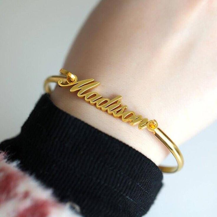 Customised Jewellery, Bracelet Name, Customised Bracelets, Bracelet Initial, Moms Bracelet, Bracelet Simple, Gold Armband, Diamond Gift, Bridesmaid Bracelet