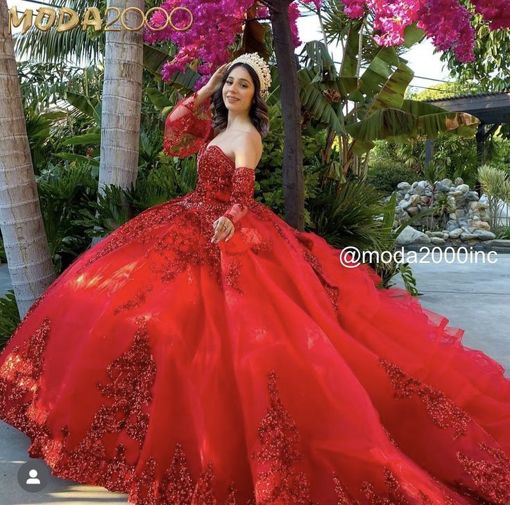 Red Quince Dress With Sleeves, Red Quince Dress, Removeable Sleeves, Rose Gold Quinceanera Dresses, Red Quinceanera Dress, Quinceanera Stuff, Quinceanera Dresses Red, Quinceanera Dresses Gold, Red Quince