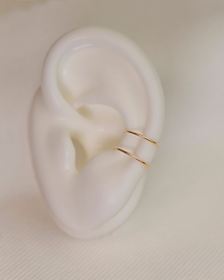 14K Yellow Gold Ear Cuff - Non Pierced Ear Cuff | Trendy Ear Gold Ear Cuff | Minimalist Ear Cuff | Fake Helix Piercing | Clip Cartilage• 1 piece per order*• 14k Yellow Gold • 12x7.5mm Minimalist 14k Gold Huggie Ear Cuff, Everyday Minimalist 14k Gold Ear Cuff, 14k Yellow Gold Ear Cuff For Wedding, 14k Yellow Gold Ear Cuff As Gift, Everyday 14k Gold Hypoallergenic Ear Cuff, Elegant Adjustable 14k Gold Ear Cuff, Hypoallergenic 14k Gold Ear Cuff For Everyday, Minimalist Yellow Gold Cartilage Earrings For Wedding, Dainty Yellow Gold Ear Cuff For Wedding