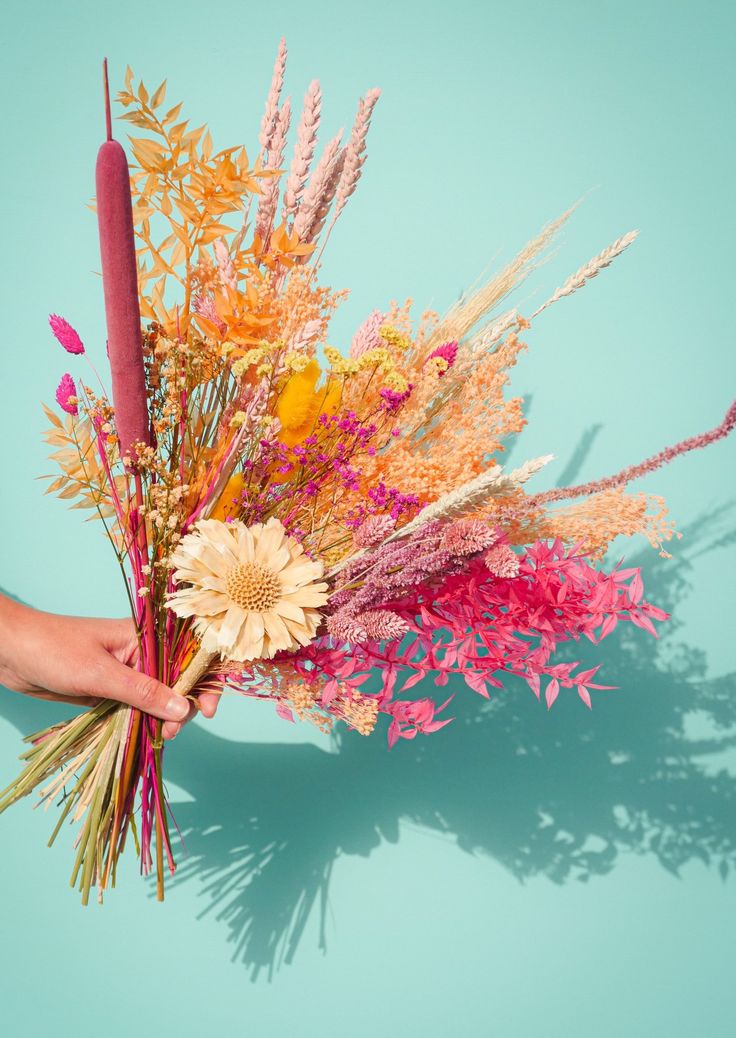 Colourful dried flowers Pink And Orange Dried Flowers, Colourful Dried Flower Bouquet, Bright Dried Flowers, Retro Floral Aesthetic, Yellow Flower Arrangements, Backyard Wedding Decorations, Dried Flowers Wedding, Yellow Gifts, Hand Bouquet