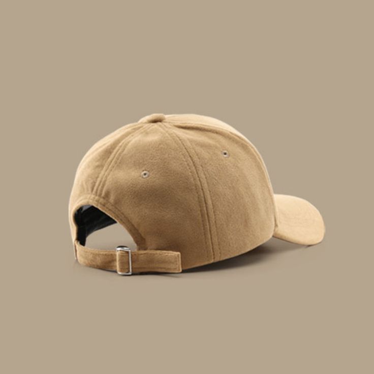 Upgrade your ensemble with this sleek and stylish Fashion Casual Hat. Crafted with careful attention to detail from premium fabric, this timeless design will take you beyond the everyday with its solid color detail. Add sophistication and class to your wardrobe without sacrificing comfort. Features: -80% lambswool -Solid Color -Casual Style -Size:56-58cm Classic Brown Felt Hat For Everyday, Classic Solid Color Felt Hat For Everyday, Classic Brown Six-panel Baseball Cap, Classic Six-panel Hat, Classic Brown Baseball Cap With Curved Brim, Classic Solid Color Baseball Cap, Classic Solid Baseball Cap, Classic Solid Color Baseball Cap For Everyday, Classic Solid Baseball Cap For Everyday