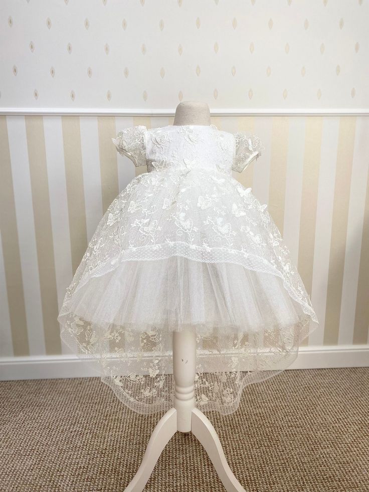 Christening Gown for Girl - Italian Lace White Short Sleeve First Communion Dress For Pageant, Cream Princess Dress For Baptism, Cream Tulle Princess Dress For Baptism, Cream Tulle Baptism Dress For Pageant, Cream Tulle Baptism Dress For Pageants, Baptism Tulle Ball Gown, Cream Princess Dress With Lace Trim For Baptism, White Lace Trim First Communion Dress For Pageant, Cream Tulle Baptism Gown