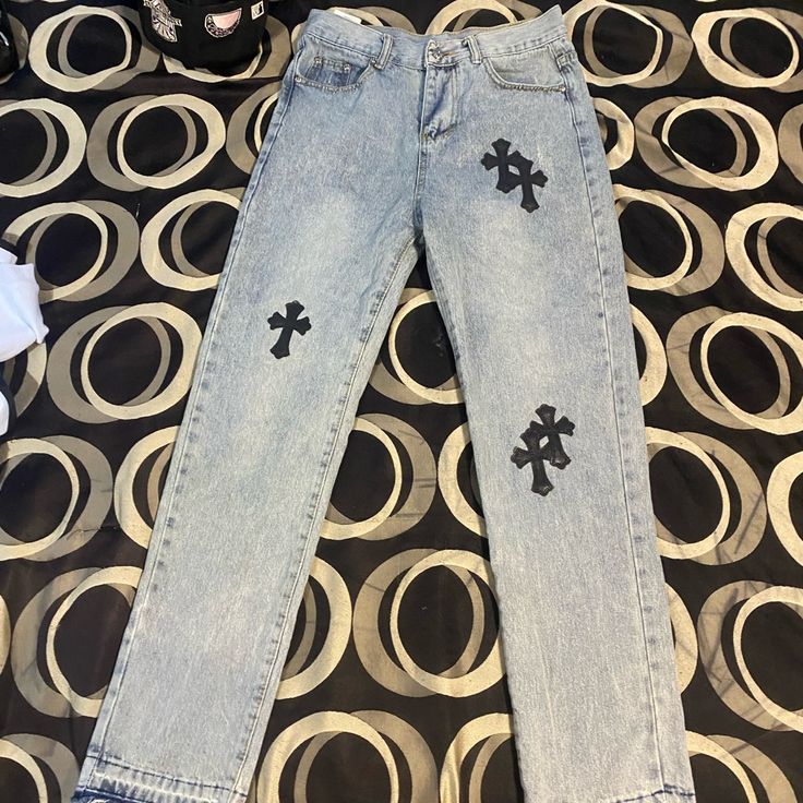 Size Medium Light Wash Zipper Chrome Hearts Pants Message For Measurements Chrome Heart Pants, Chrome Jeans, Mens Straight Jeans, Chrome Hearts, Colored Jeans, Mens Jeans, Zipper, Man Shop, Pants