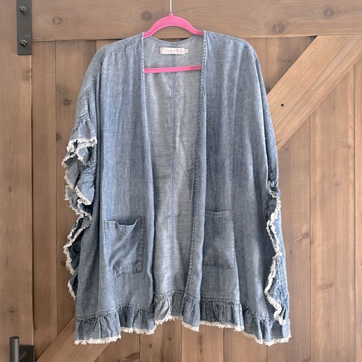 Billy T Denim Kimono. So Darling. Easy Fit. Size Small. New Without Tags. Spring Medium Wash Ruffled Tops, Light Indigo Relaxed Fit Denim Top For Spring, Light Indigo Denim Top Relaxed Fit For Spring, Spring Light Indigo Relaxed Fit Denim Top, Spring Ruffled Medium Wash Top, Light Indigo Tops With Pockets For Spring, Summer Light Wash Denim Top With Ruffles, Dark Wash Denim Top With Frayed Hem, Denim Blue Cotton Tops For Brunch