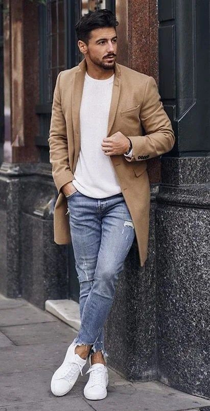 Khaki Coat Outfit Men, Office Old Money, Old Money Fashion, Mens Winter Fashion Outfits, Money Fashion, Stylish Men Casual, Fall Outfits Men, Best Mens Fashion, Traje Casual