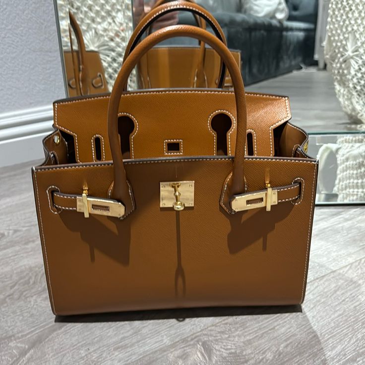 Beautiful Can Be Worn Closed Or Open Gold Hardware White Stitching Comes With Shoulder Strap Some Markings On Inside Bottom Of Bag From Wear Leather Handbag, Gold Hardware, Leather Handbags, Shoulder Strap, Stitching, Handbags, Leather, Women Shopping, Gold