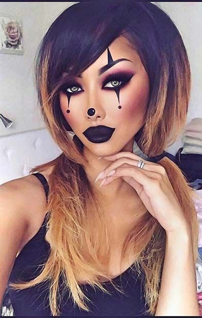 Pretty Halloween Makeup, Carnaval Make-up, Pelottava Halloween, Maquillage Halloween Simple, Makeup Clown, Halloween Makeup Clown, Halloweenský Makeup, Halloween Make-up Looks, Creepy Halloween Makeup