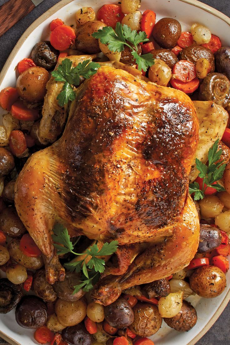 Whole roast chicken atop potatoes and root vegetables Recipes With Herbs De Provence, Soul Food Dinner Party, Herb De Provence Recipe, Recipes With Herbs, Roasted Garlic Sauce, Fajita Soup, Roasted Chicken Recipe, Chicken Fajita Soup, New Year Recipes