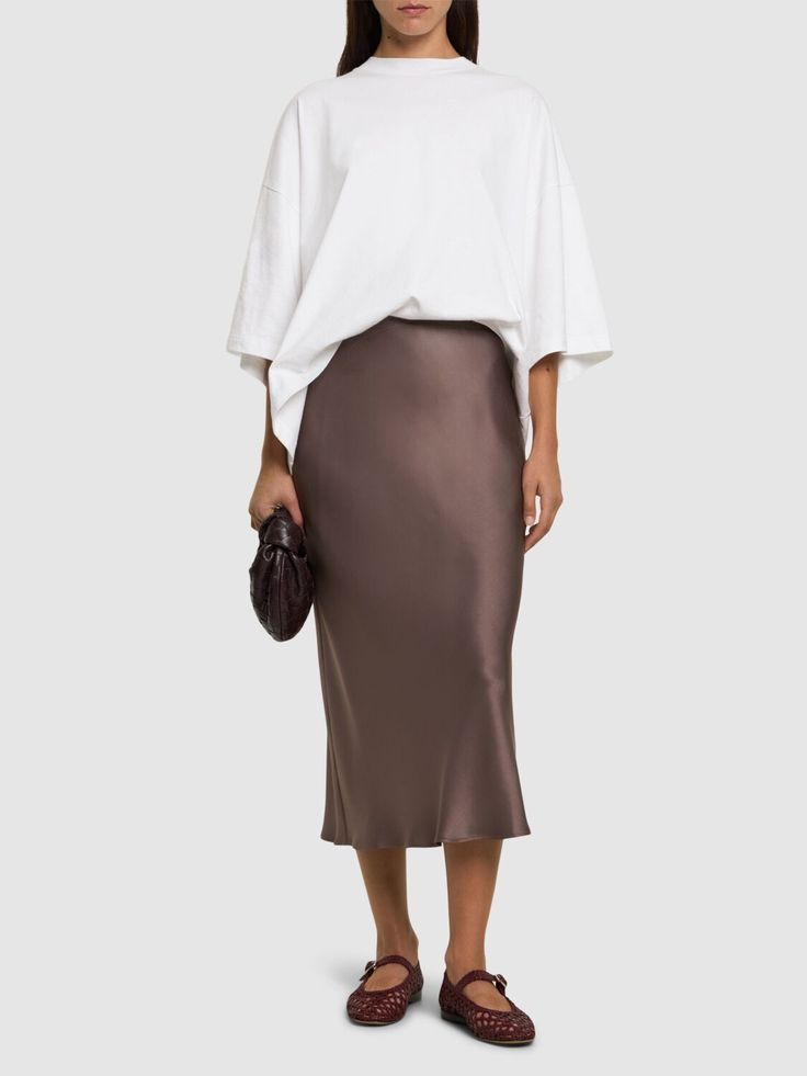 Zip closure. Model is wearing a sizeS Silk Midi Skirt Outfit, Brown Silk Skirt, Slip Skirt Outfit, Silk Skirt Outfit, Satin Slip Skirt, Silk Midi Skirt, Silk Maxi Skirt, Midi Skirt Outfit, Latest Skirts